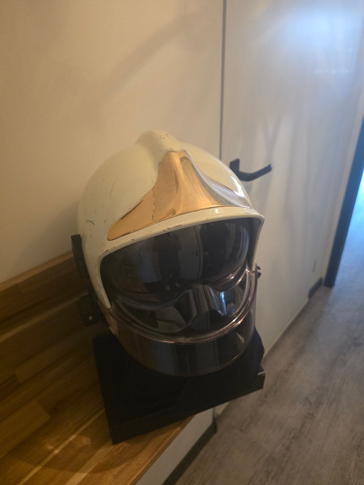 MSA Gallet brandweerhelm - Gebruikt, Ophalen of Verzenden, Gebruikt