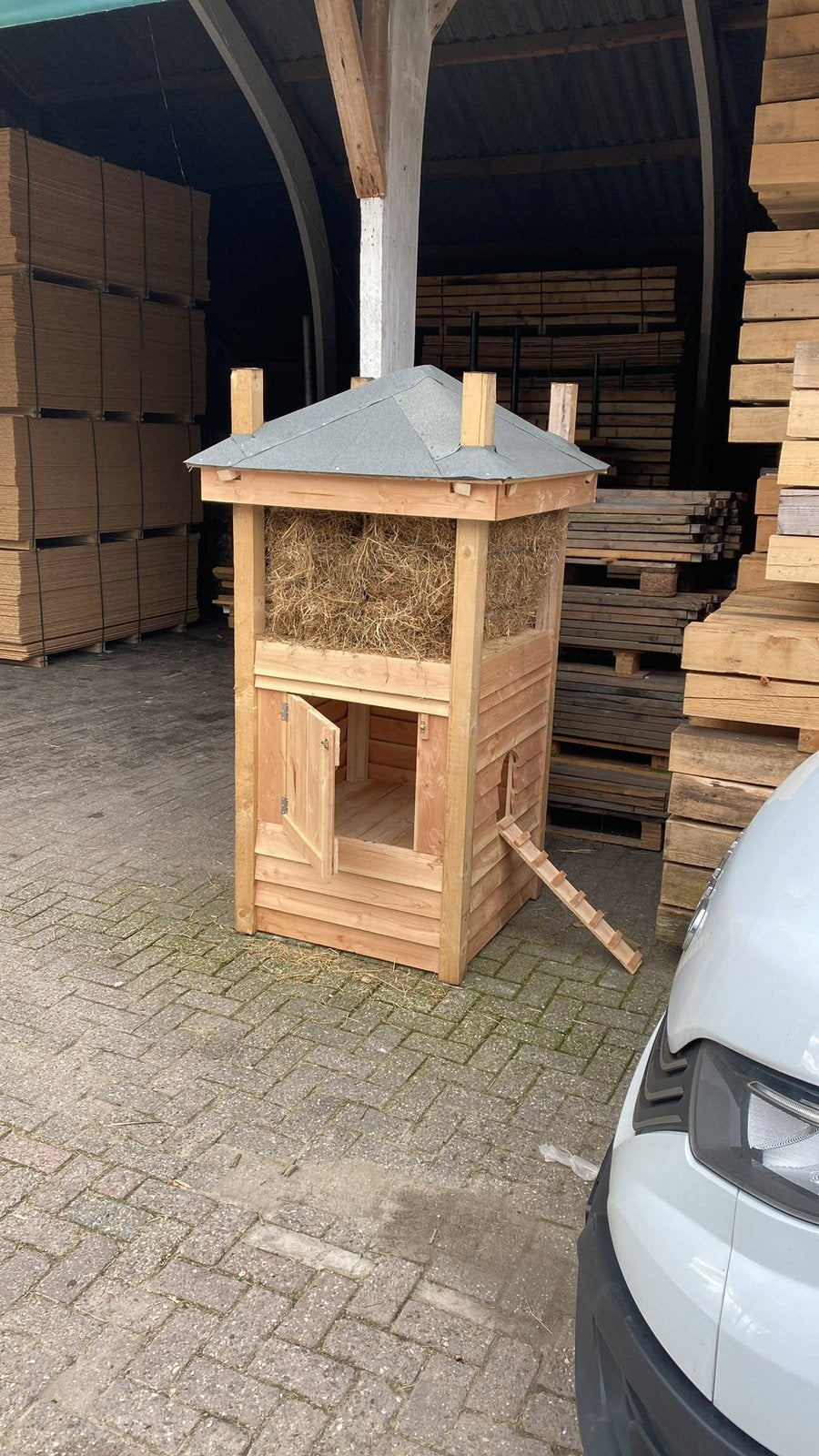 Kippenhok landelijk hooiberg, Tuin en Terras, Ophalen, Zo goed als nieuw