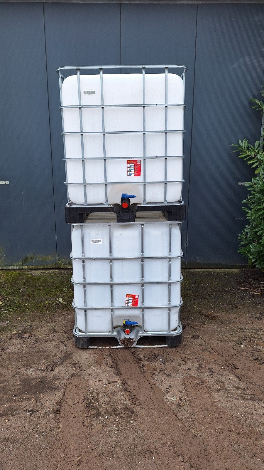ibc vaten,  1000 liter vaten ibc containers, Kunststof, Met kraantje, 150 liter of meer, Ophalen of Verzenden