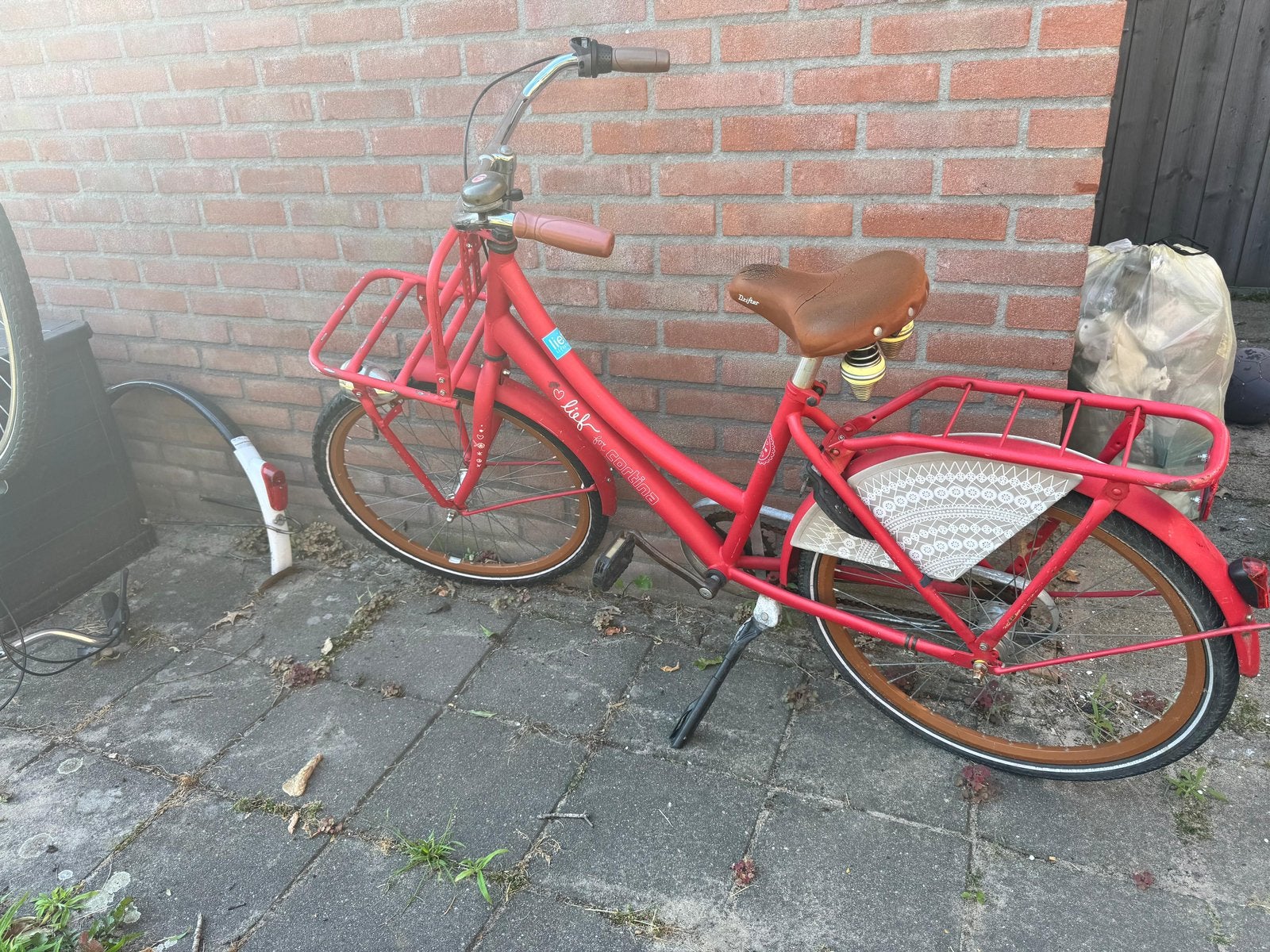 24 inch meisjesfiets, Fietsen en Brommers, Minder dan 47 cm, Ophalen, Zo goed als nieuw