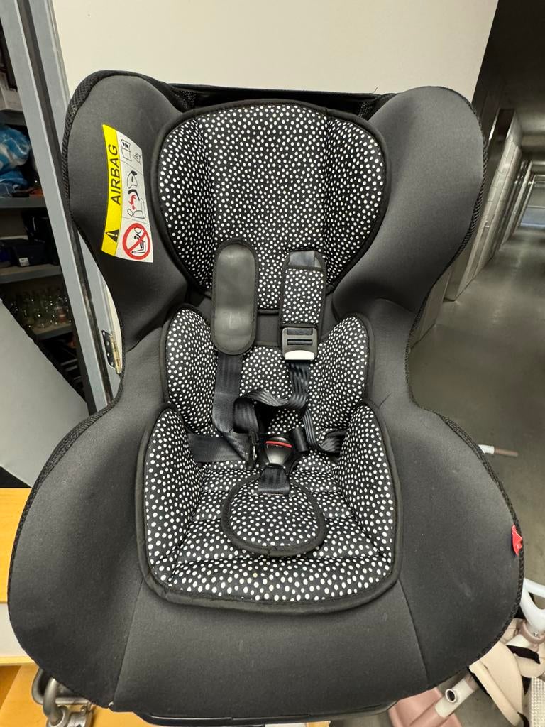 Autostoel hema 0-18 kg, Autogordel, 9 t/m 18 kg, Zo goed als nieuw, Ophalen