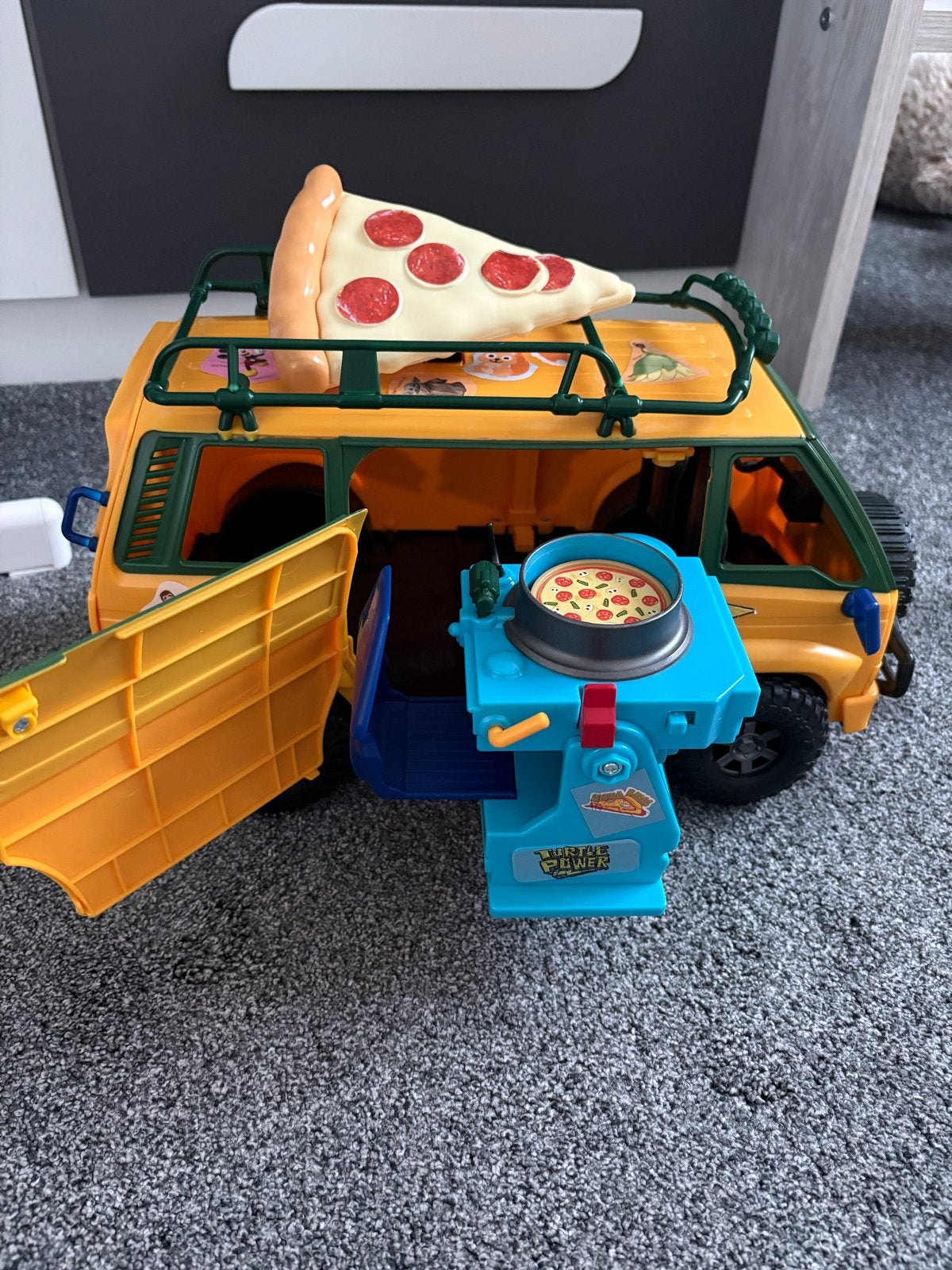 TMNT Turtle Van met Pizza Launcher - Speelgoedauto, Ophalen, Gebruikt