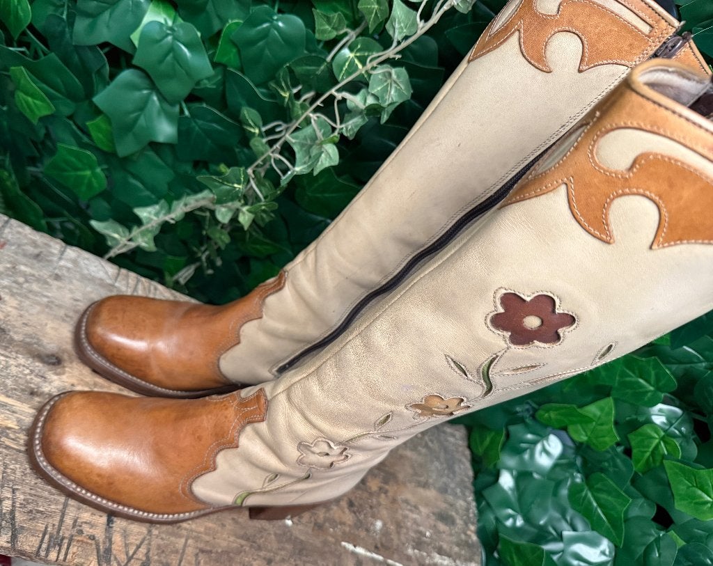 Prachtige vintage hoge blokhak flower laars sendra maat 38, Bruin, Ophalen of Verzenden, Zo goed als nieuw, Sendra