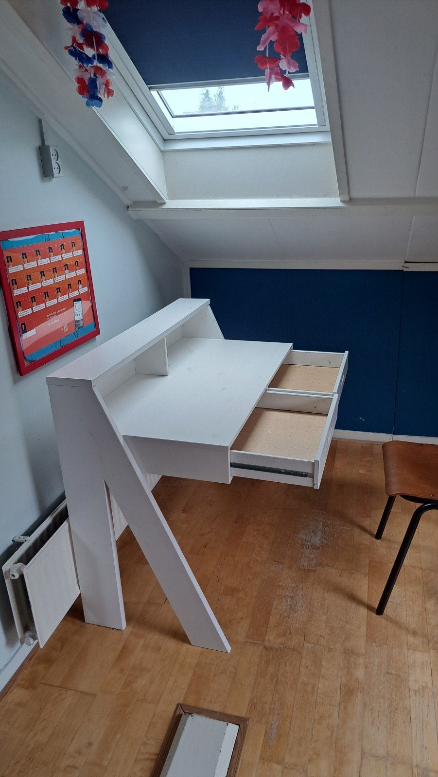 bureau 110 cm x 55 cm, Huis en Inrichting, Bureaus, Ophalen, Gebruikt, 110 cm, Hout