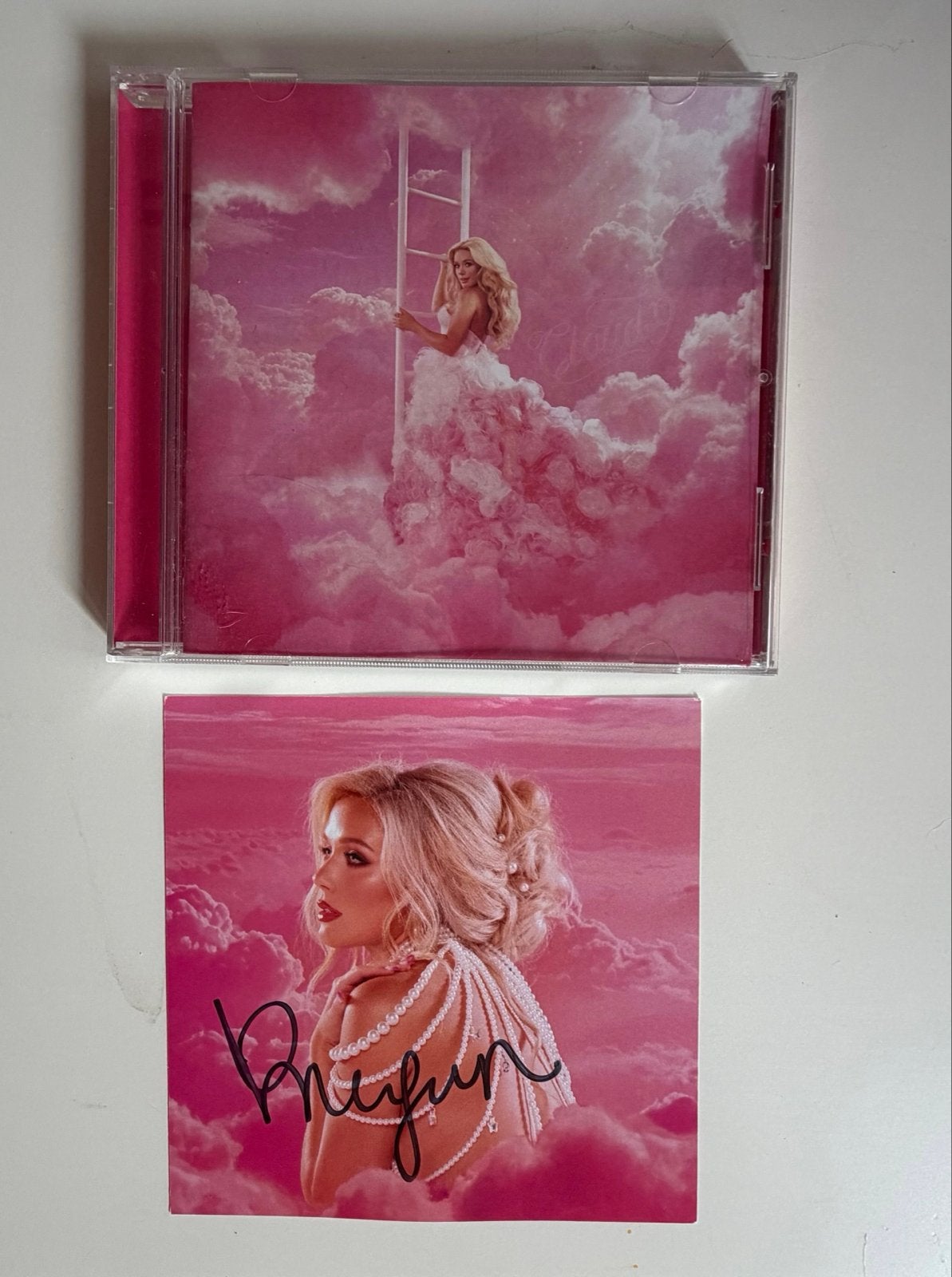 Gesigneerde CD Megan Moroney - Cloud 9, Ophalen of Verzenden, Zo goed als nieuw, Album, Gesigneerd