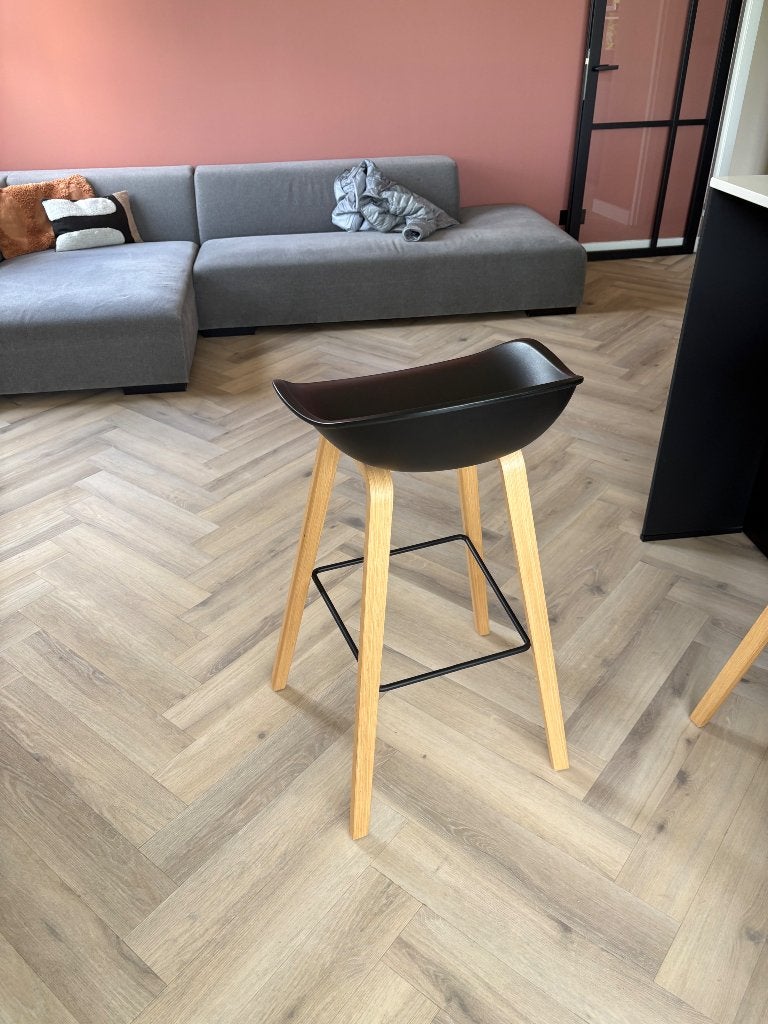 Barkrukken, 3 krukken, Ophalen, Zo goed als nieuw, 60 tot 90 cm