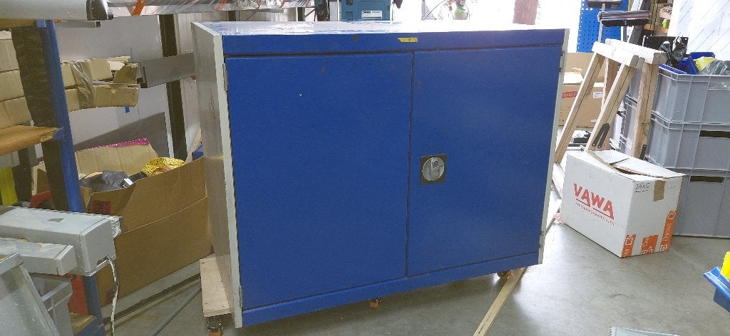 BOTT WERKPLAATS KAST MET LADEN, Ophalen, Gebruikt