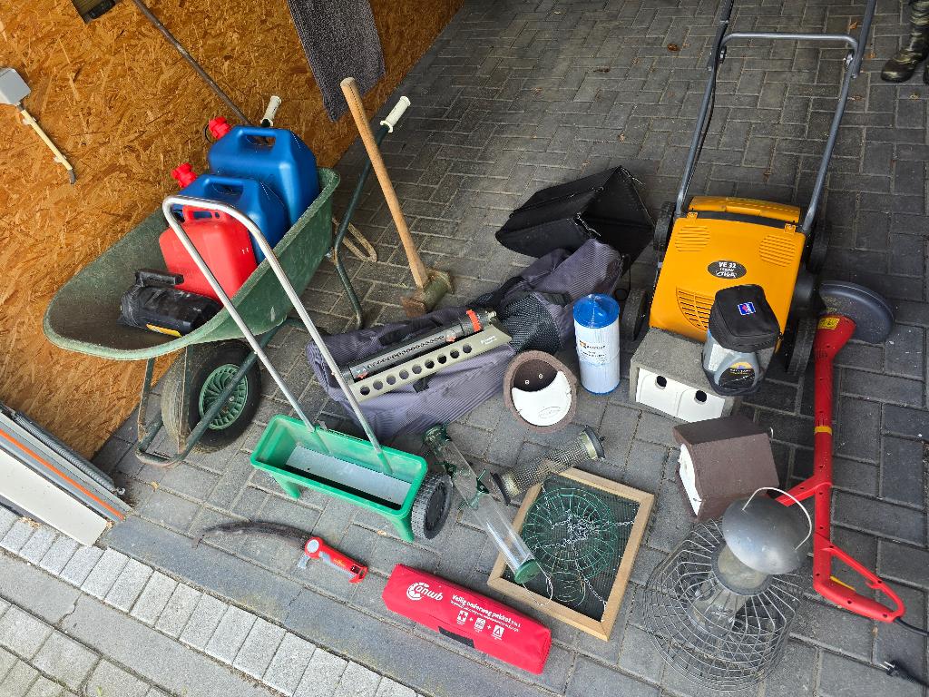 Garagesale Waardhuizen Noord Brabant, Ophalen