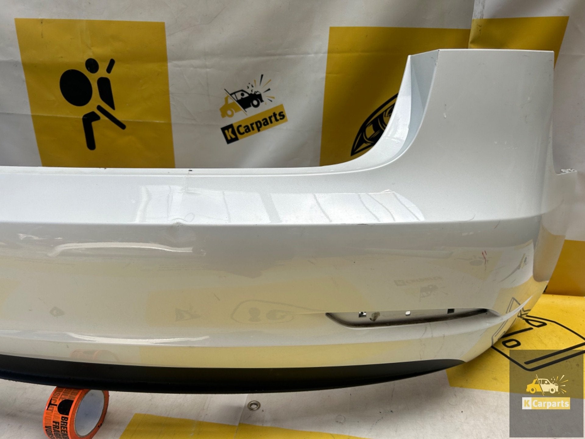 Achterbumper Tesla model 3 1083983-00 Origineel Bumper, Info@fabrikant.eu, Fabrikantstraat 1
1000 AA  Amsterdam, NL, Ophalen of Verzenden