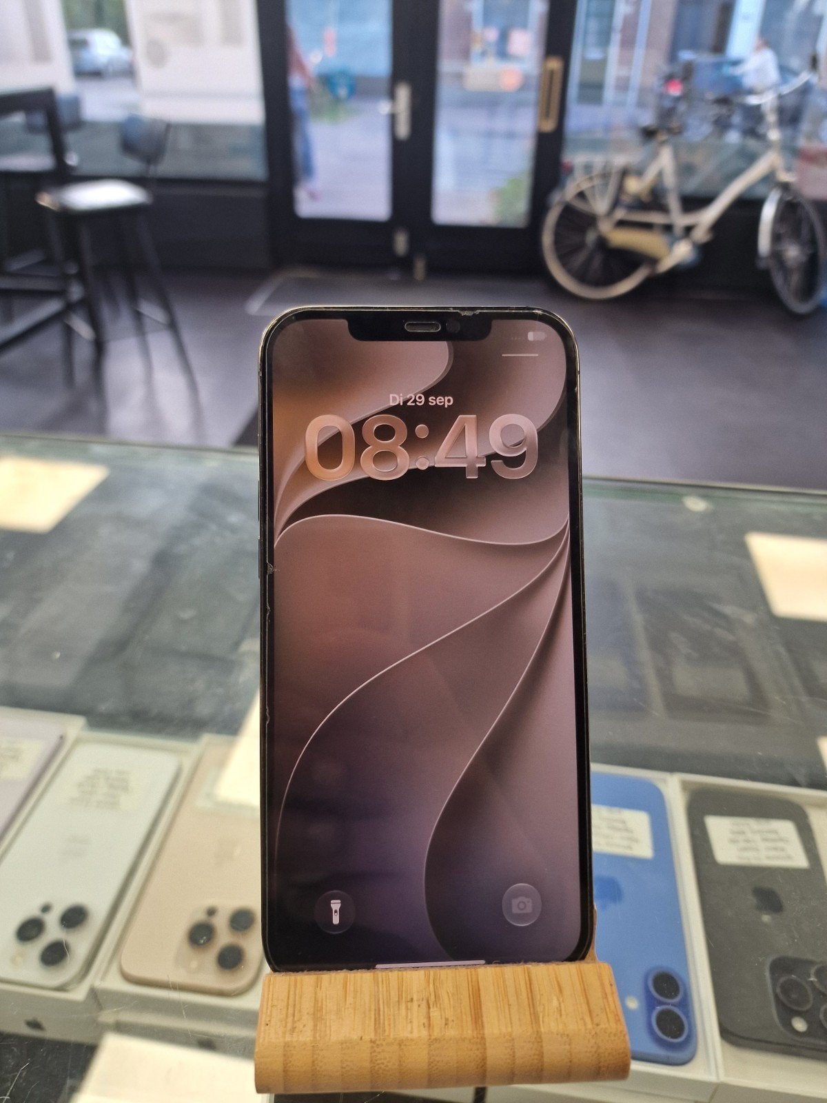 2 x Iphone 12 pro max ( grijs en gold), Telecommunicatie, 128 GB, Zo goed als nieuw, Zonder simlock, Grijs