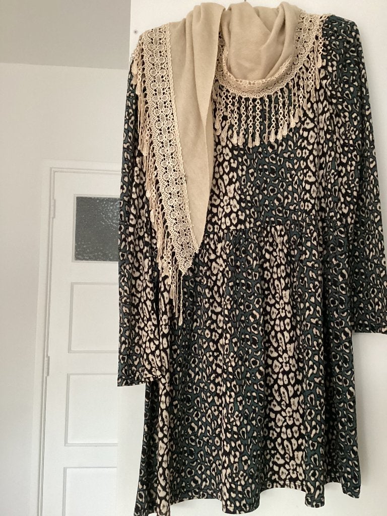 Nieuwe jurk zara met leuke sjaal maat M, Maat 38/40 (M), Meerkleurig, Zara, Nieuw