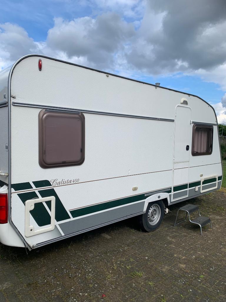 Chateau Calista 450  bouwjaar 2002 met voortent, Chateau, Rondzit, Frans bed, Ringverwarming
