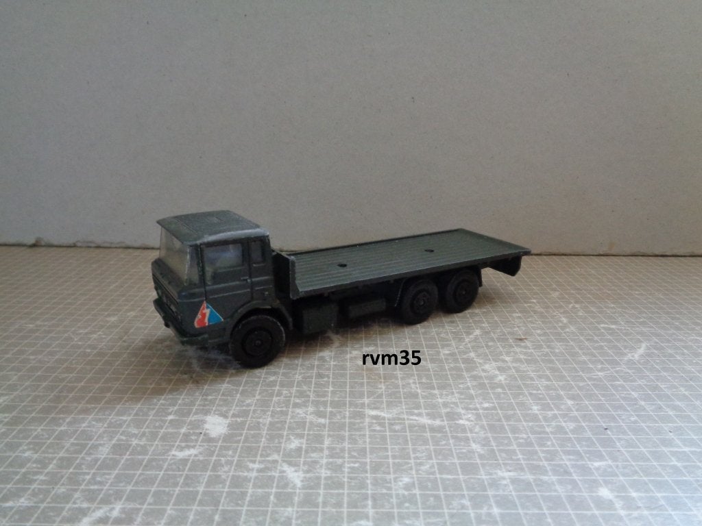 matchbox daf 2600 army, Ophalen of Verzenden, Gebruikt, Auto