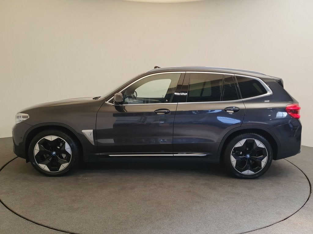 BMW iX3 High Executive 80 kWh 360 Camera, (bj 2021), Auto's, BMW, 12 maanden, Achterwielaandrijving, Gebruikt, 436 min