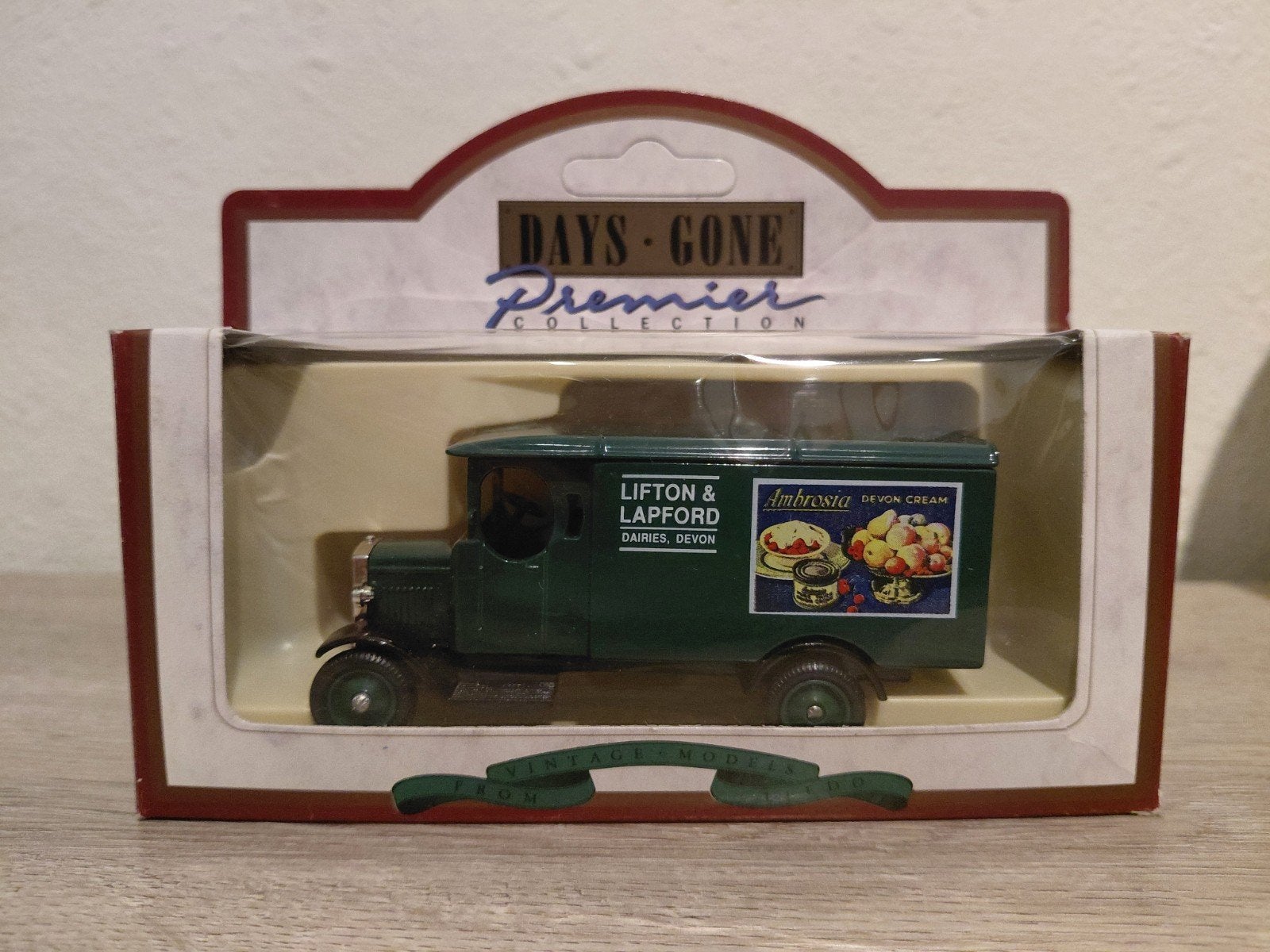 Morris Light Truck Ambrosia, Overige merken, 1:50 of kleiner, Nieuw, Ophalen of Verzenden