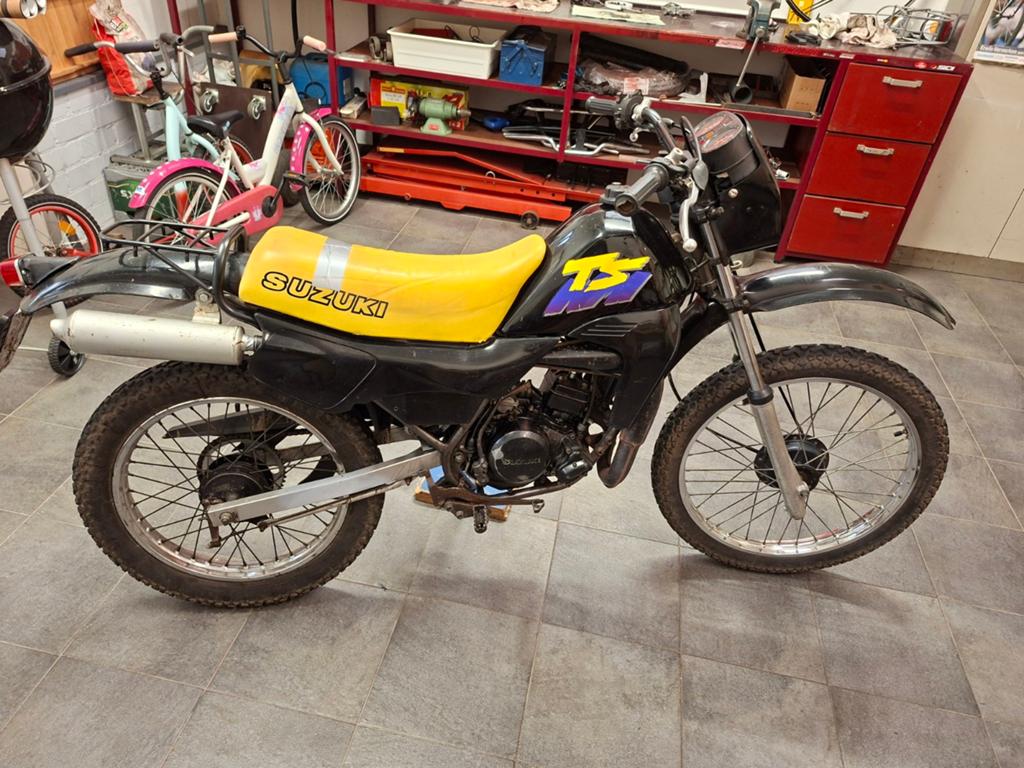 Suzuki ts50, Fietsen en Brommers, Brommers | Oldtimers, Ophalen of Verzenden, Overige merken