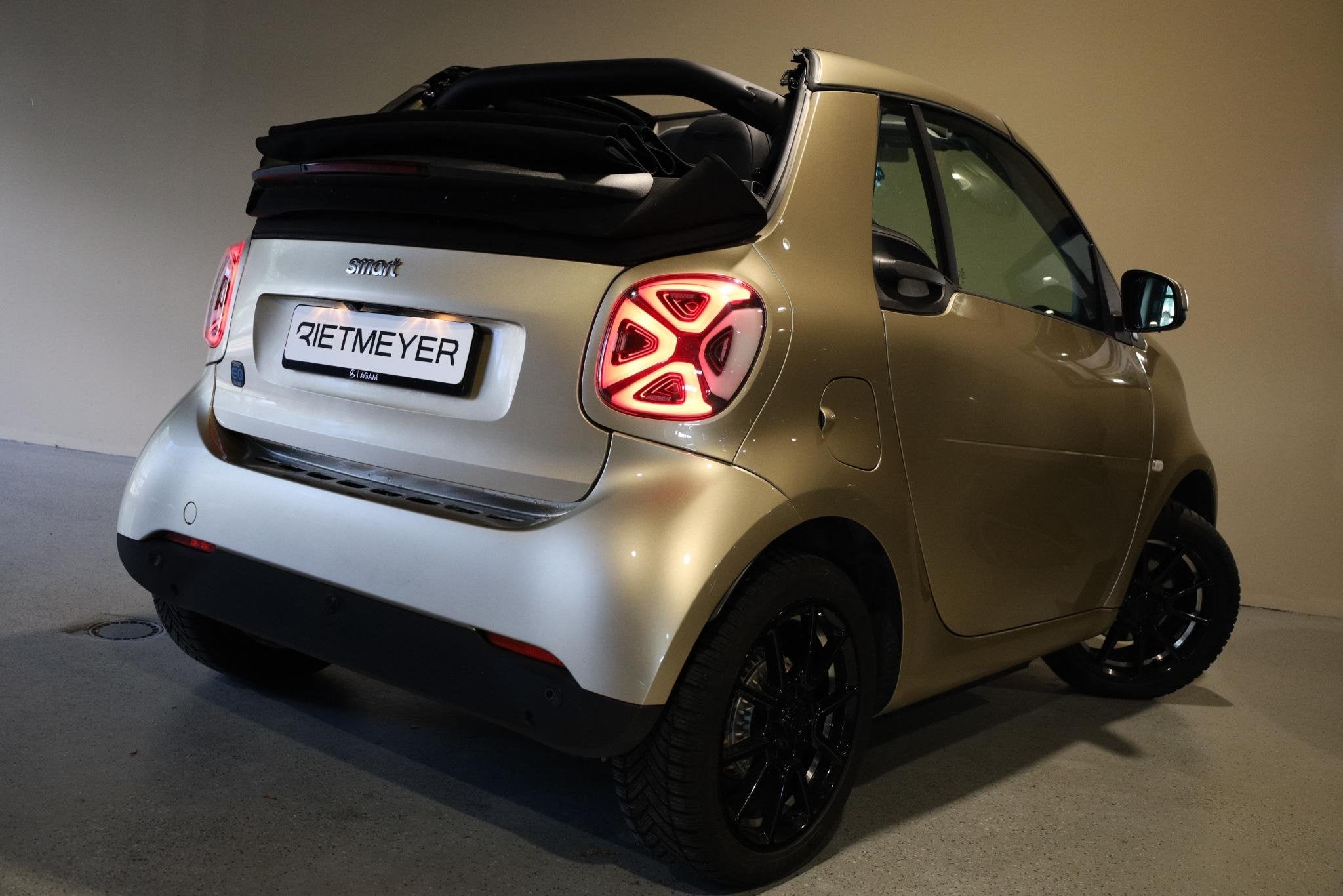 smart fortwo cabrio EQ Comfort PLUS 18 kWh 98% SOH |Stoelver, Auto's, Smart, Automaat, Achterwielaandrijving, Overige kleuren