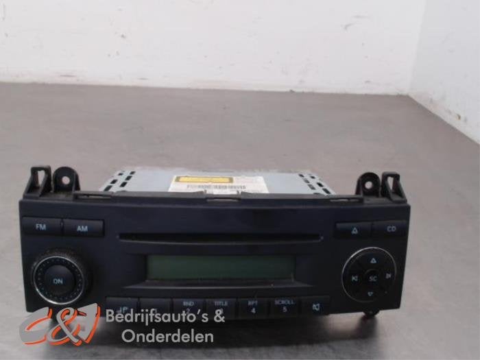 Radio van een Volkswagen Crafter, Gebruikt, -, Volkswagen, -