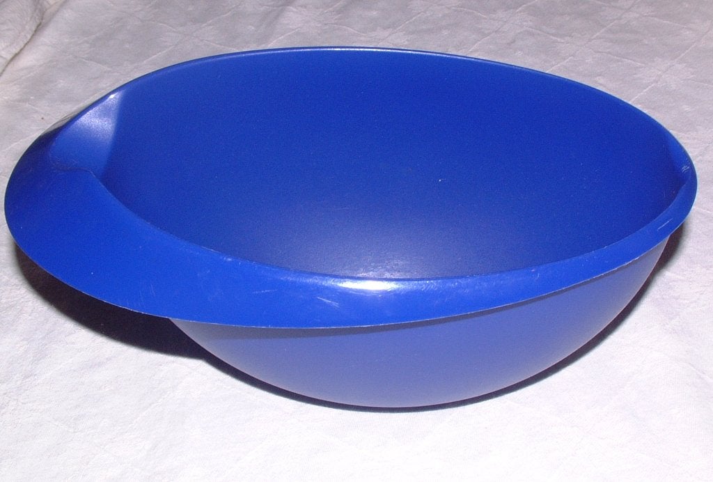 Tupperware blauwe beslagkom mengkom kom 1,5 L, Huis en Inrichting, Keuken | Tupperware, Ophalen of Verzenden, Bak of Kom