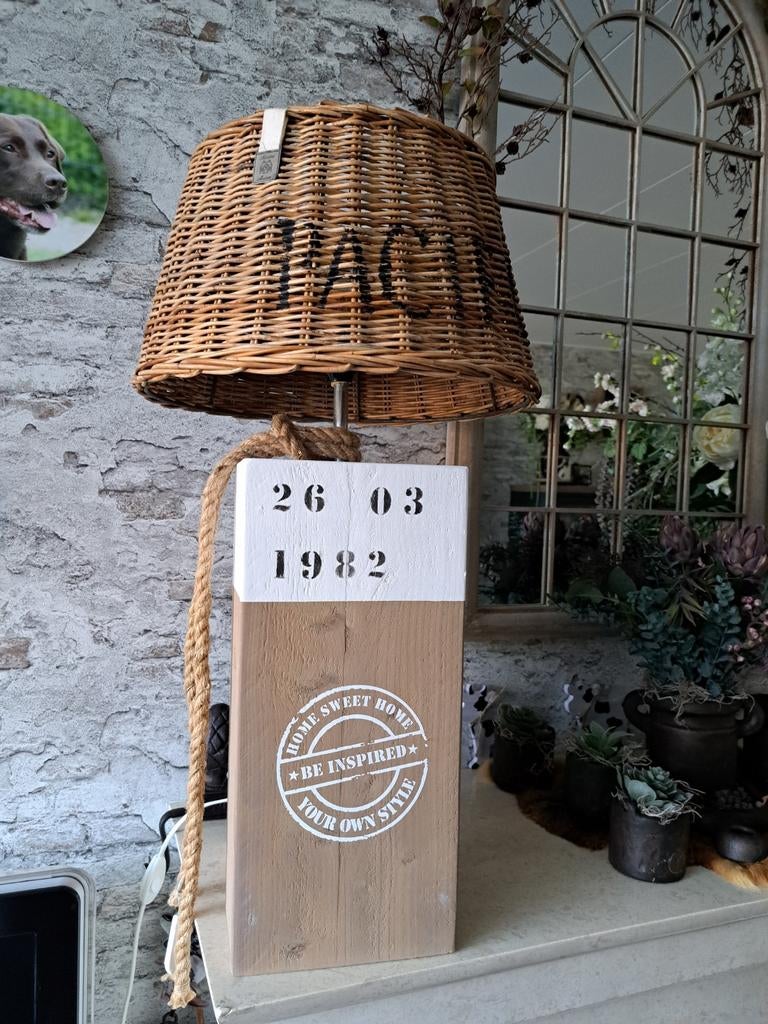 Robuuste lamp met Rivera Maison lampenkap, Ophalen of Verzenden, Zo goed als nieuw, Rond, 50 cm of meer