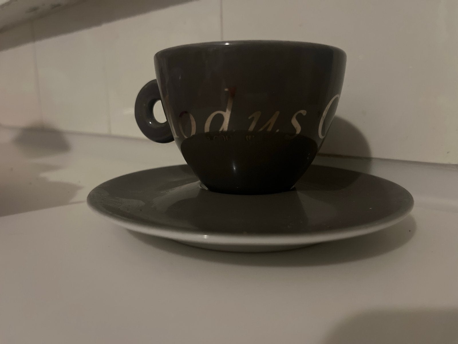 Illy Collection 2000 Espresso Kop en Schotel - Modus Operand, Ophalen, Gebruikt, Keramiek, Kop(pen) en/of Schotel(s)