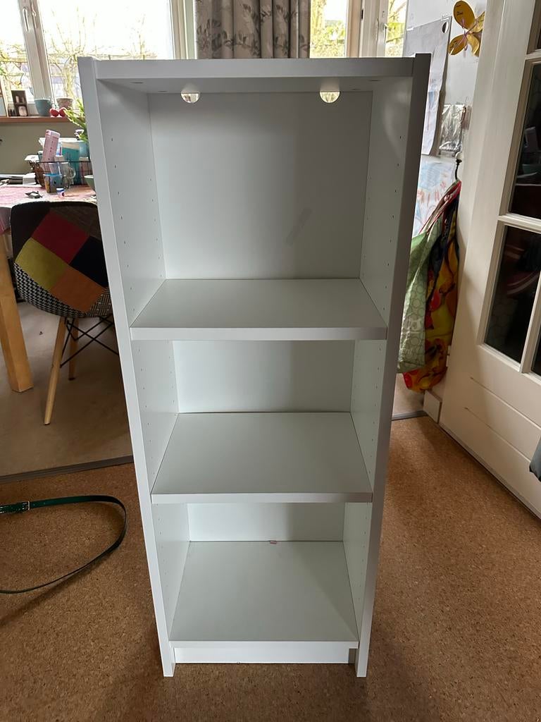 Ikea Boekenkast - Wit - Goede Staat, Ophalen, Met plank(en), Kunststof, 50 tot 100 cm