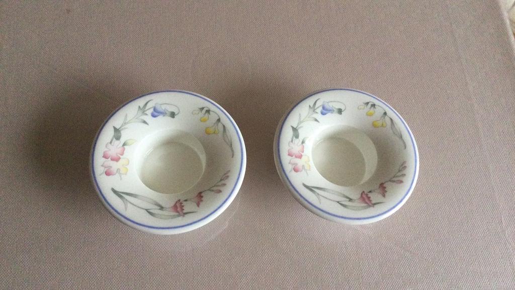 2 x villeroy en boch theelichthouders afm; 9,5 cm diameter, Ophalen of Verzenden, Zo goed als nieuw, Overige materialen