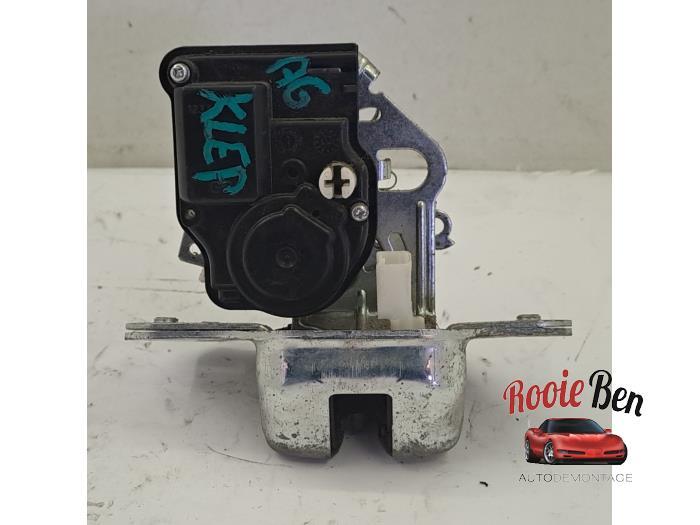 Slotmechaniek Achterklep van een Dodge Nitro, Gebruikt, -, -, Ophalen of Verzenden