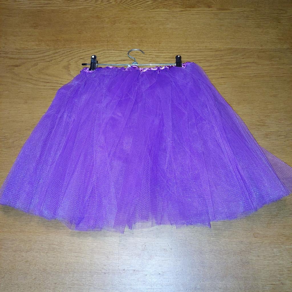 Paarse tule rok voor dames 1 maat, Kleding | Dames, Carnavalskleding en Feestkleding, Ophalen, Nieuw, Carnaval