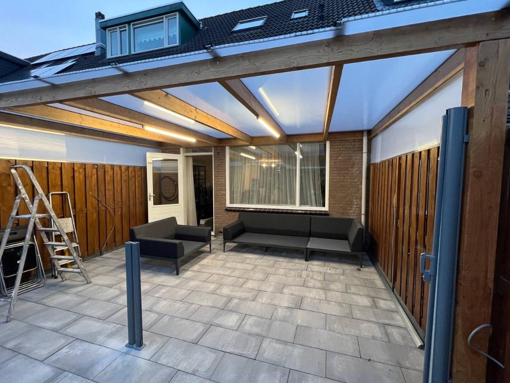 Schilder, Stucadoor & Renovatie Vakman. Groningen!, Diensten en Vakmensen, Schilders en Behangers, Garantie, Behangen