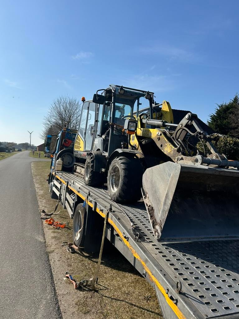 Uysal Auto Takelbedrijf, Auto diversen, Autostallingen en Garages