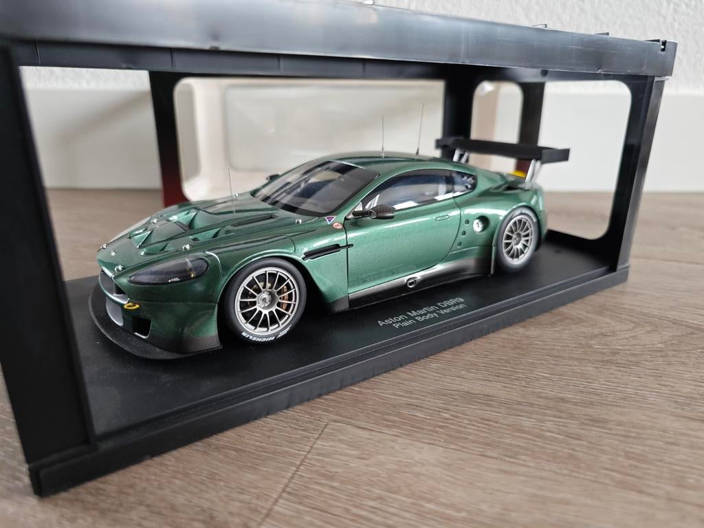 Autoart Aston Martin DBR9 Plain Body Version Green 80503, Hobby en Vrije tijd, Modelauto's | 1:18, Zo goed als nieuw, Auto, Autoart