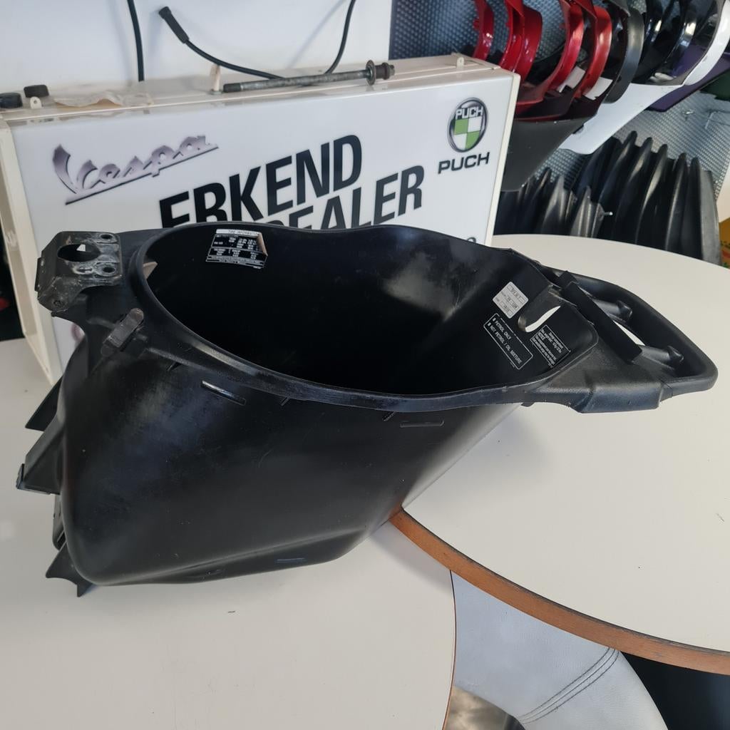 Honda sfx 50 y buddy bak origineel incl schanier, Honda, Honda, Ophalen of Verzenden, Zadel