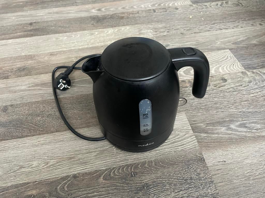 Compacte waterkoker - Perfect voor kleine hoeveelheden, Witgoed en Apparatuur, Waterkokers, Gebruikt, Minder dan 1 liter, Draadloos