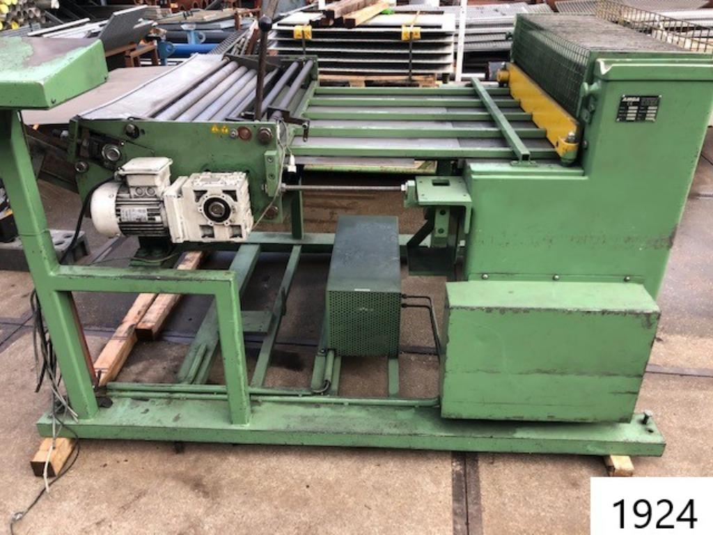 2104. Knipschaar / Schechtl / Amga / knipmachine, Ophalen, Gebruikt