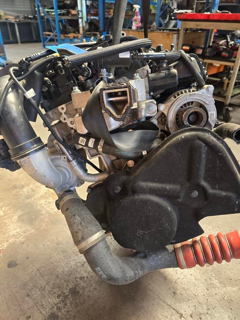 Motor Bmw 2 serie F44 1.5 12V   B38A15A, Ophalen of Verzenden, Mini
