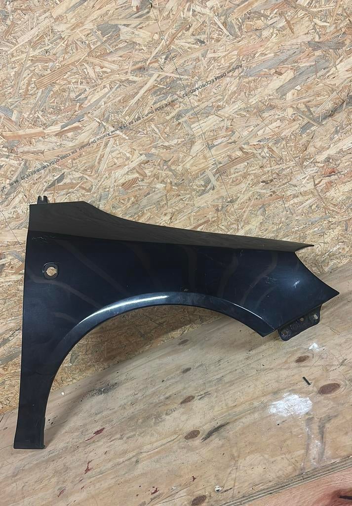 Skoda fabia 2, 2013 spatbord Rechts voor, Ophalen, Voor, Skoda, Spatbord