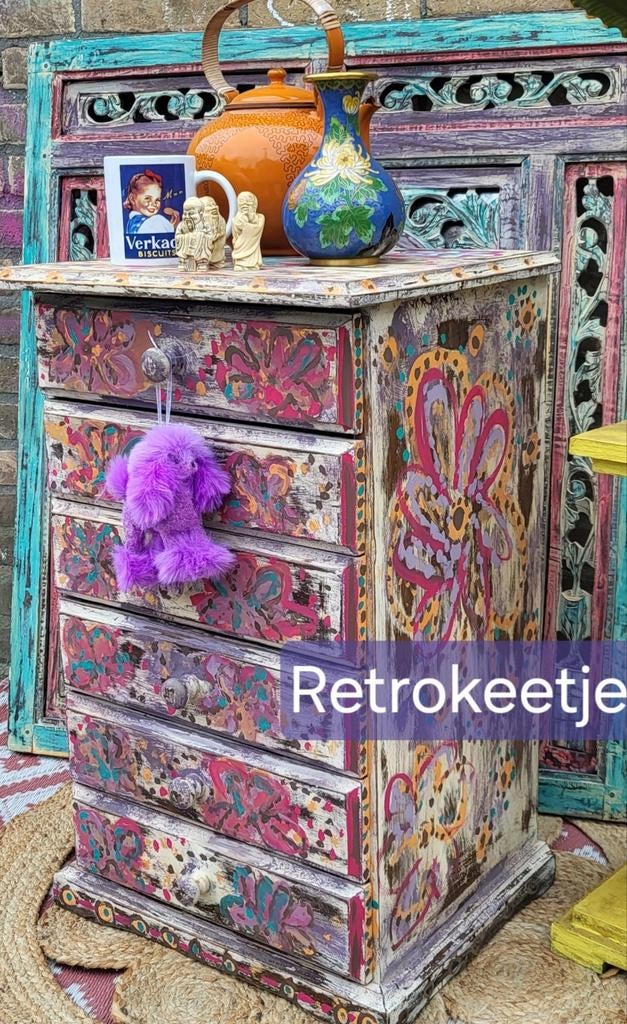 Handbeschilderd/Ladekastje/Hippie bohemian, Antiek en Kunst, Curiosa en Brocante, Ophalen of Verzenden