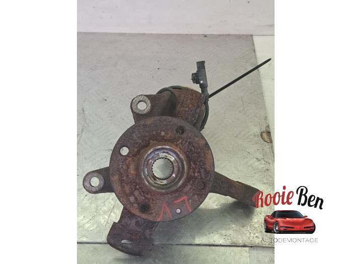 Fusee links-voor van een Peugeot 107, Gebruikt, -, -, Ophalen of Verzenden