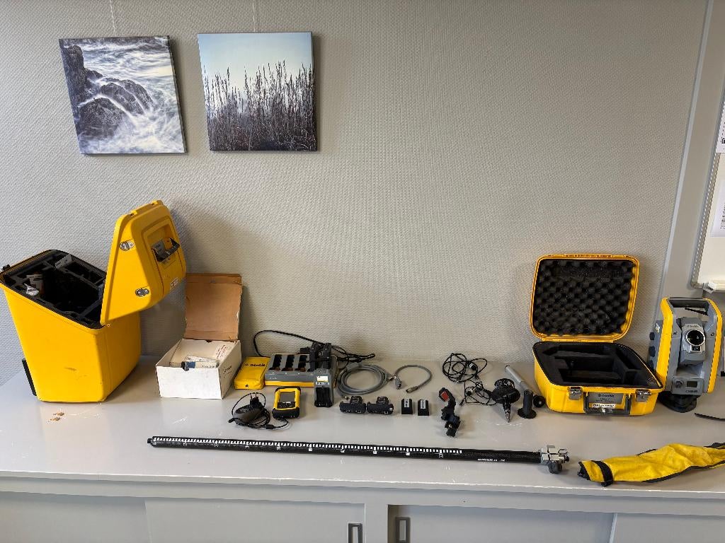 total station trimble sps700, Ophalen, Zo goed als nieuw