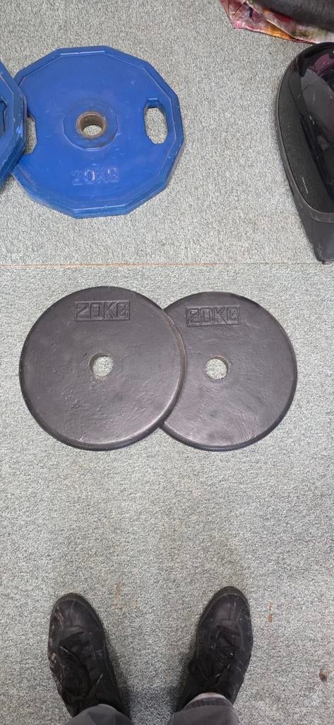 Olympische barbell met schijven, Ophalen