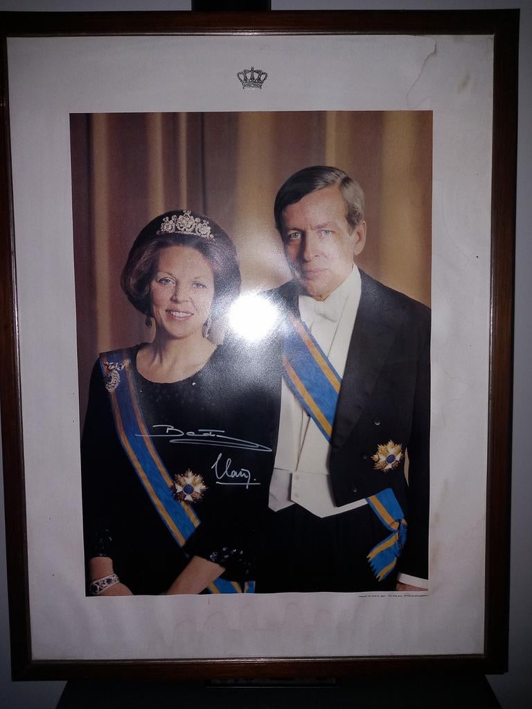 gesigneerd portret van Prinses Beatrix en prins claus, Verzamelen, Ophalen, Kaart, Foto of Prent