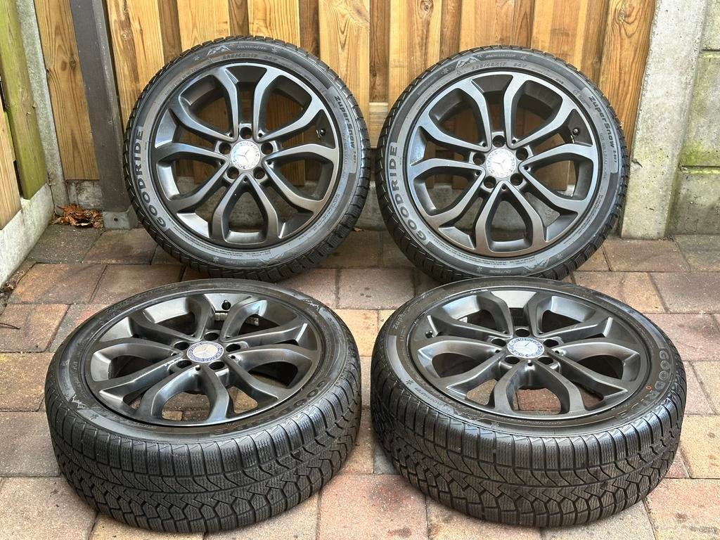 Originele 17 inch 5x112 Mercedes C & E Velgen|Banden set ❄️, Auto-onderdelen, Banden en Velgen, Gebruikt, Banden en Velgen, 17 inch