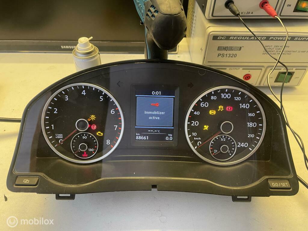 Dashboard tellerklok VW Tiguan 5N kleur display 5N0920882C, Auto-onderdelen, Ophalen of Verzenden, Gebruikt