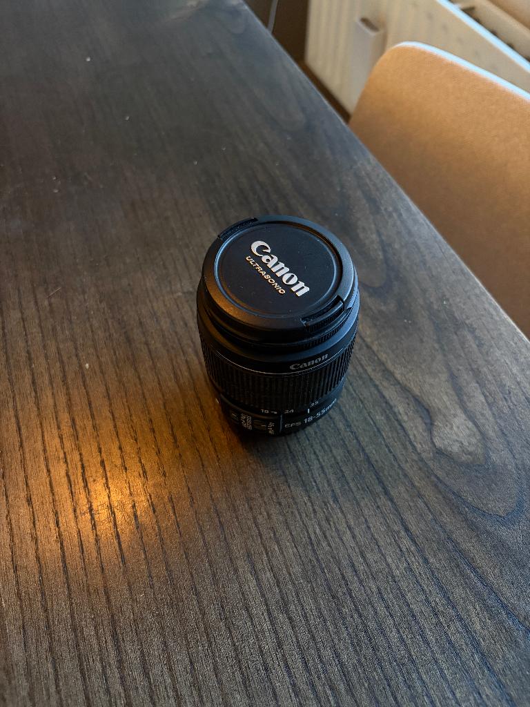 Canon 18-55 lens, Audio, Tv en Foto, Fotografie | Lenzen en Objectieven, Ophalen, Gebruikt, Standaardlens, Zoom