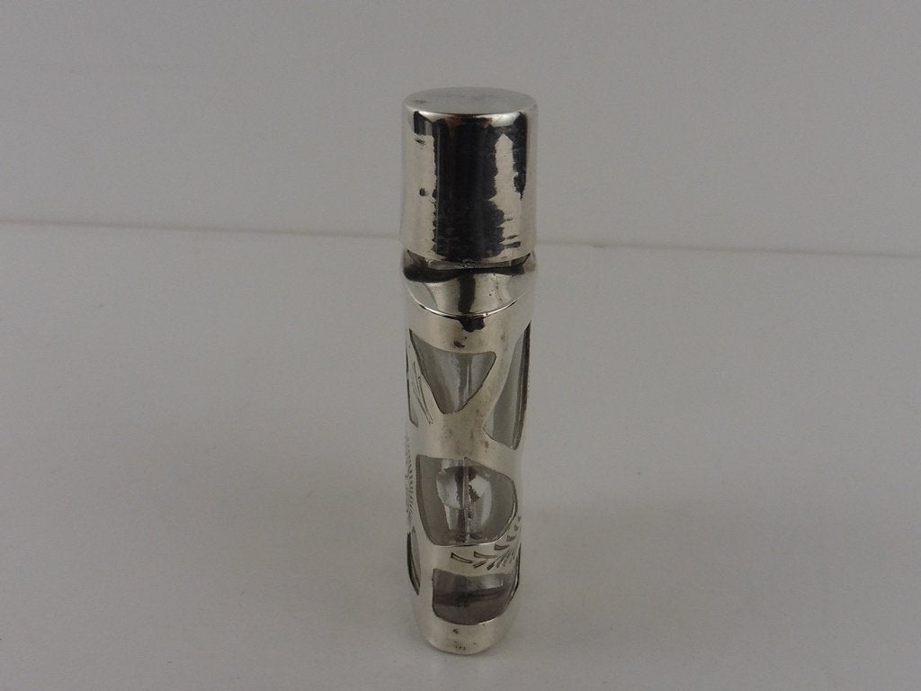 Parfumflesje in zilveren huls                           D122, Verzamelen, Gebruikt, ., Ophalen of Verzenden, .