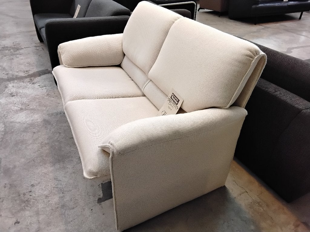 LEOLUX BoraBeta bank 145cm. Second Life meubelen Wolvega!, Ophalen, Gebruikt, 75 tot 100 cm, Rechte bank