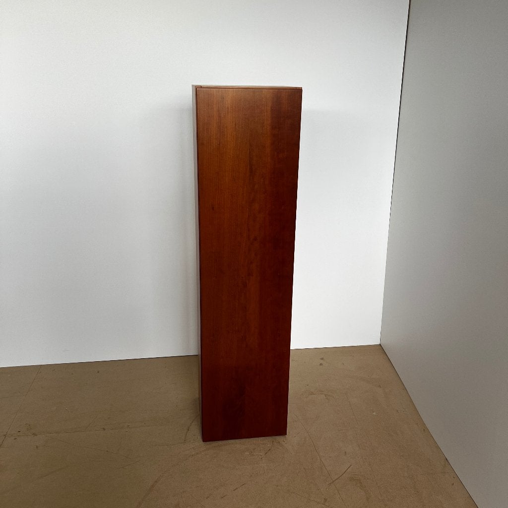 Smalle kast / Kolomkast |Amerikaans Kersen | 136x35x32 cm, Ophalen