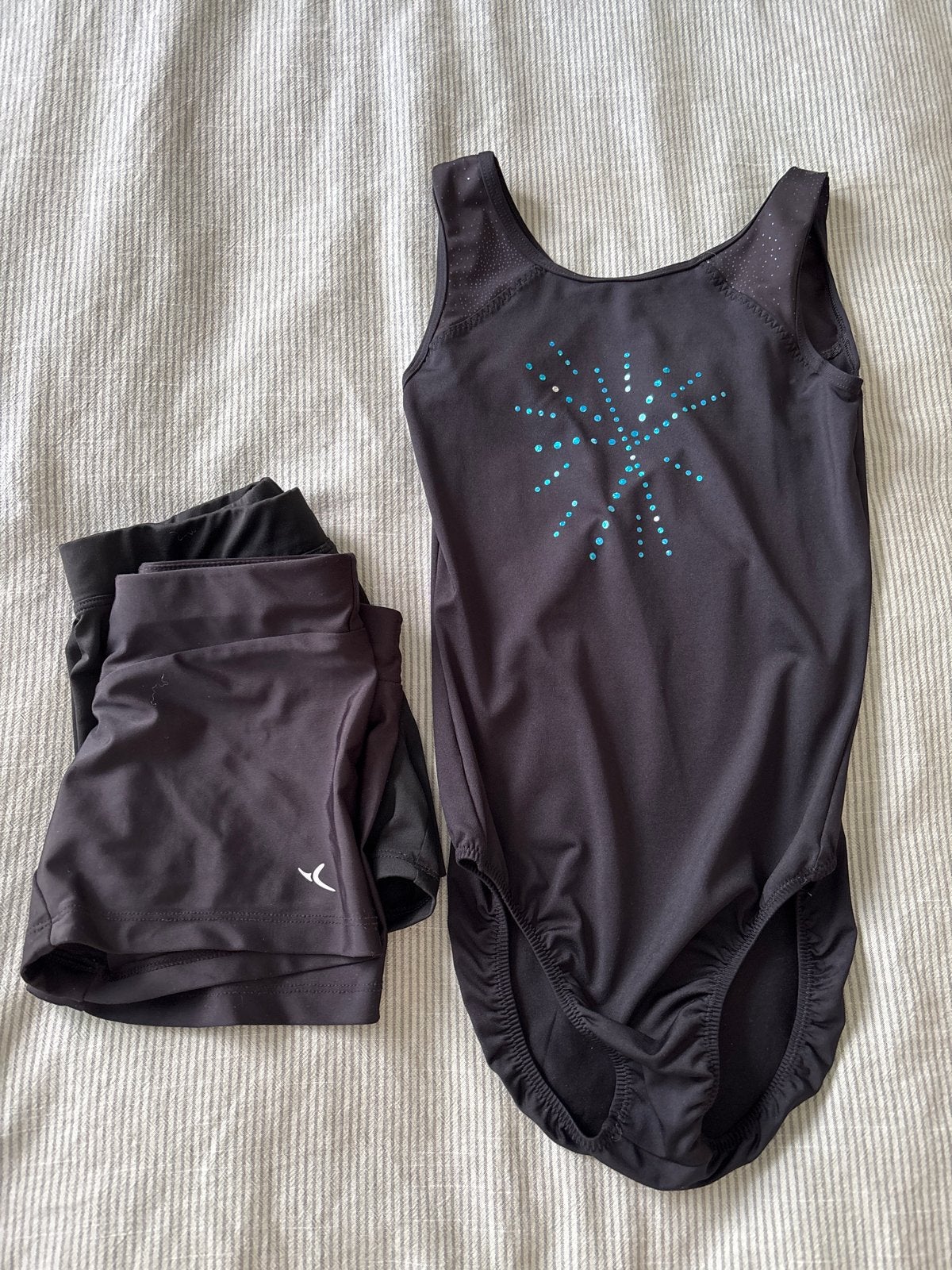 Turnpakje met bijpassende broekjes, Ophalen, Zo goed als nieuw, Meisje, Sport- of Zwemkleding