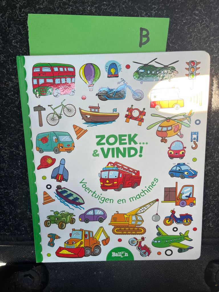 Zoek & Vind! Voertuigen en Machines Kinderboek, Ophalen of Verzenden, Zo goed als nieuw, Non-fictie
